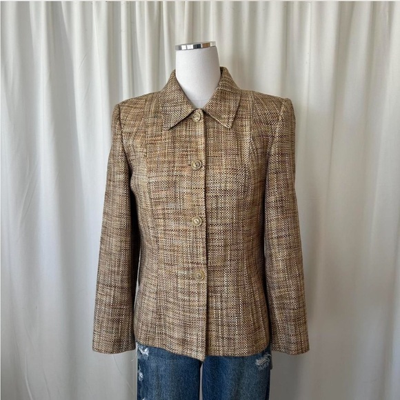 Vintage 1990s Talbots Blazer Made of Italian Fabric size Petite 8. - Picture 3 of 8
